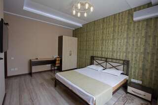 Гостевой дом Center Hotel Бишкек Двухместный номер Делюкс с 1 кроватью-5